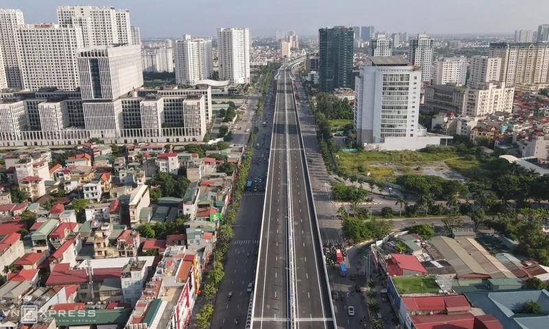  Cầu cạn Mai Dịch - Nam Thăng Long 